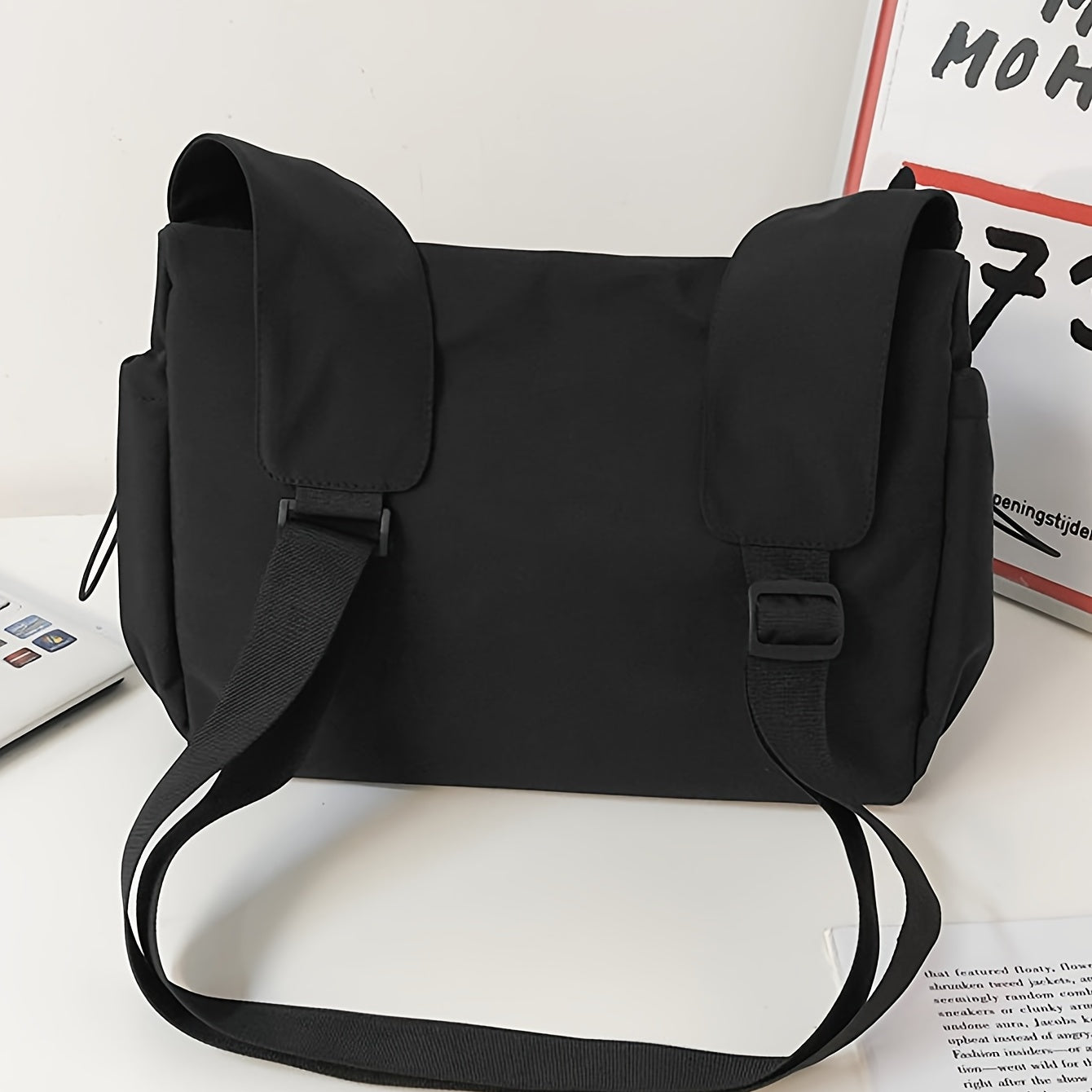 UrbanLiner Nylon Messengerbag – Zwarte Schoudertas met Ritssluiting voor Dagelijks Gebruik