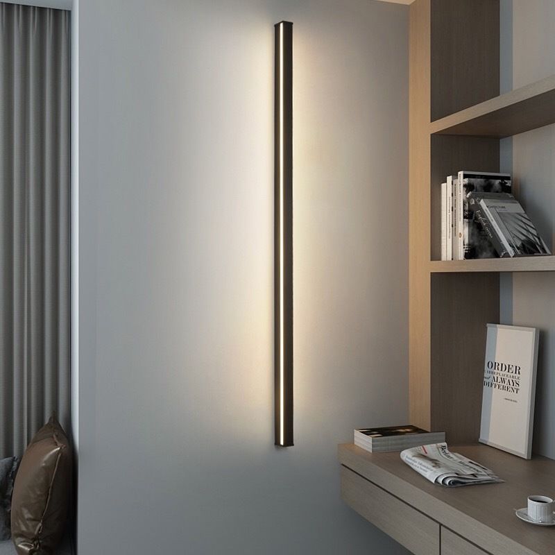 Moderne LED Wandlamp Lineair - Zwart en Energiezuinig