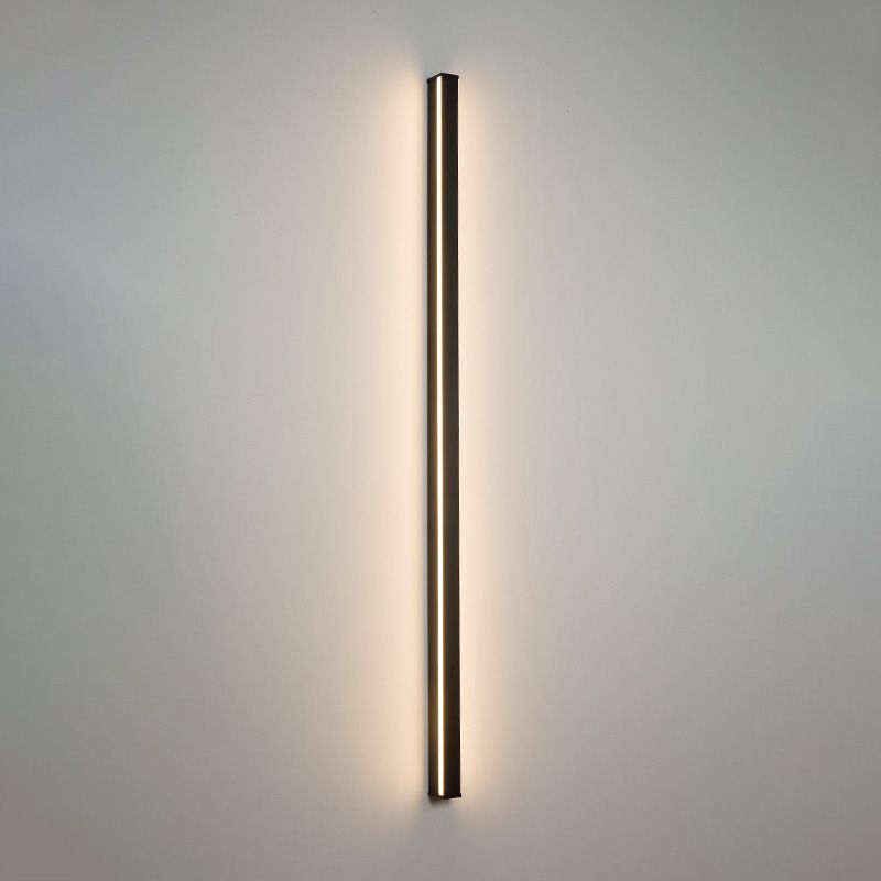 Moderne LED Wandlamp Lineair - Zwart en Energiezuinig