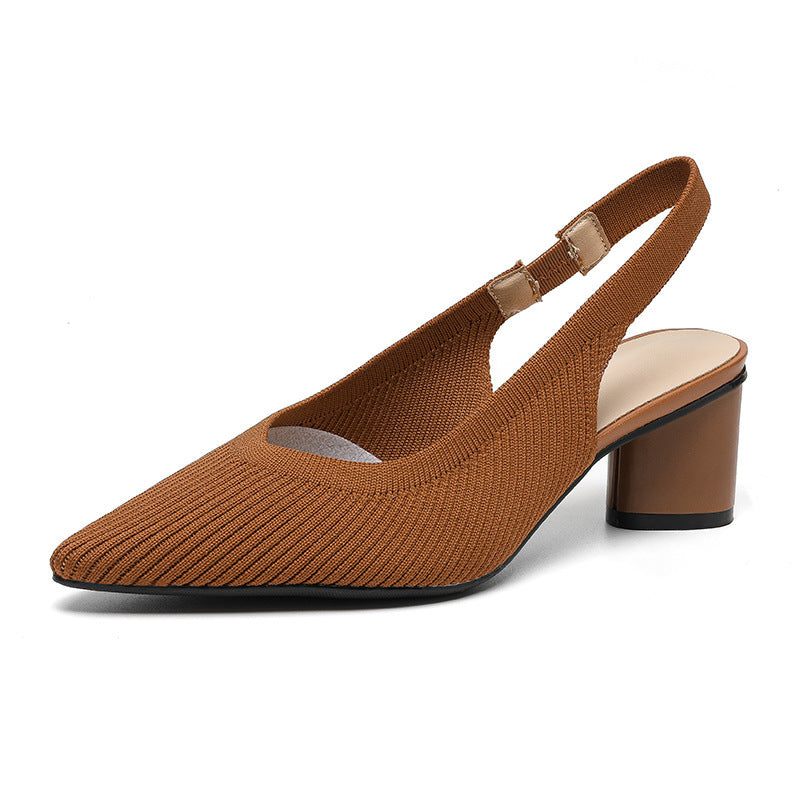 Eleganza Puntige Slingback Hakken met Blokhak en Comfortband