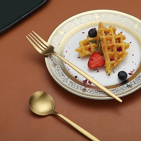 Minimalistisch Bestekset 20-Delig - RVS met Gouden Coating