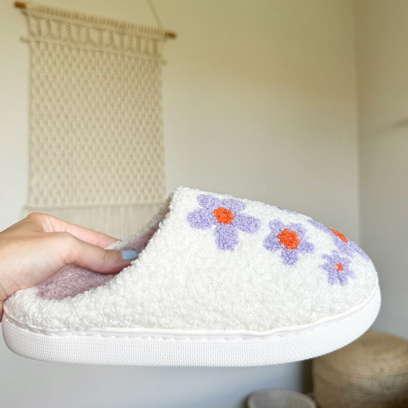BloomStep Pantoffels – Comfortabele Instappers met Bloemenpatroon & Antislipzool