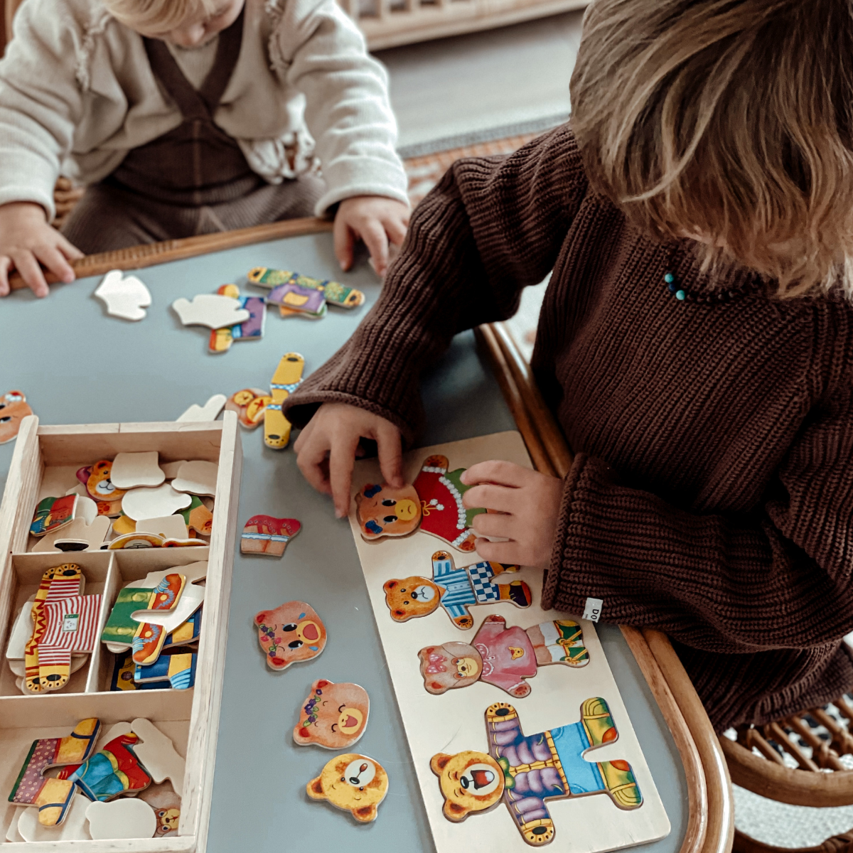 Houten Puzzel voor Kinderen – Creatieve Outfit Combinaties voor Cognitieve Ontwikkeling