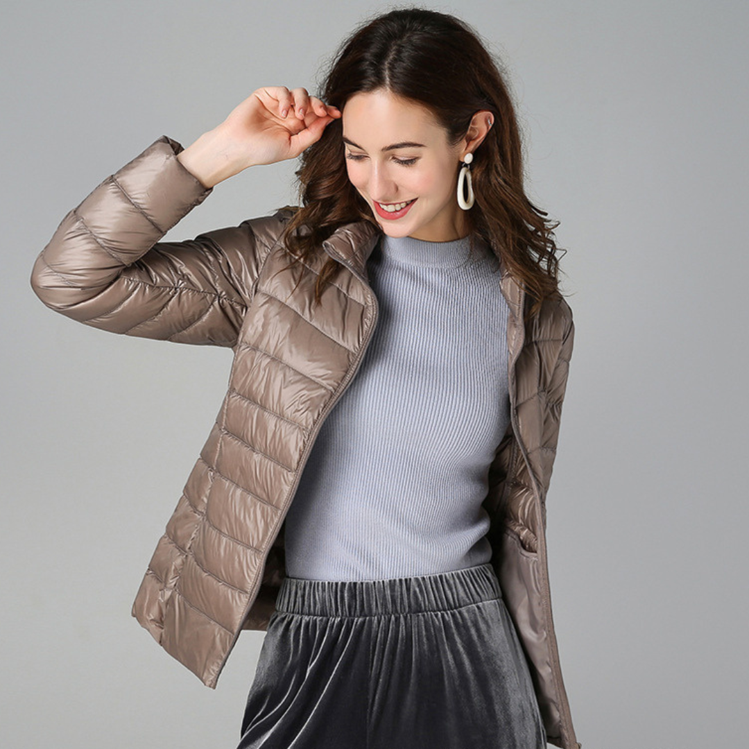 Ultralicht Donsjack AeroWarm – Waterdicht, Warm en Opvouwbaar