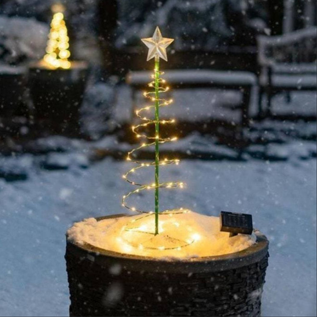 SolarGlow Kerstboom – Draadloze LED Buitenverlichting op Zonne-energie