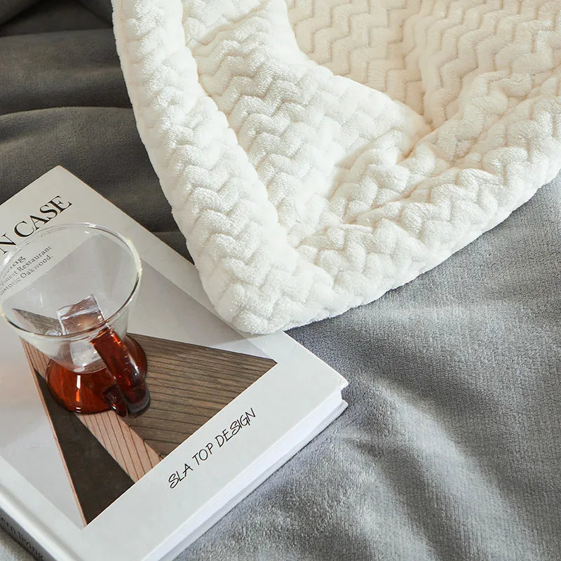 CozyLuxe Fleece Deken – Zachte Winterdeken van Hoogwaardig Polyester voor Warmte en Comfort
