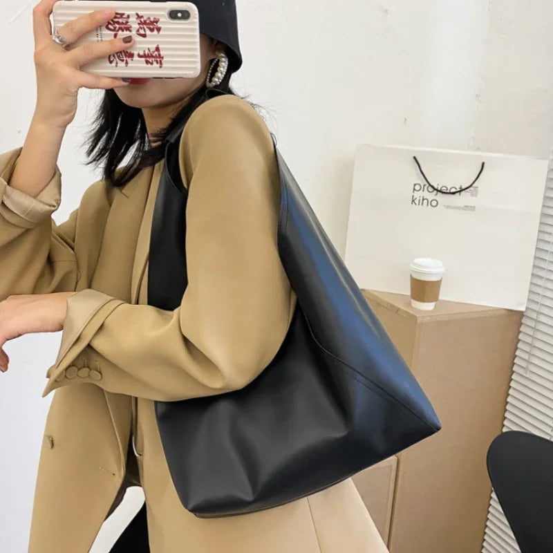 Minimalistische Leren Handtassen voor Vrouwen