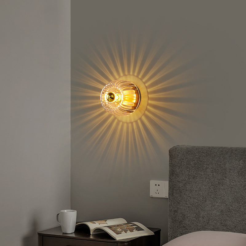 BrassRay Wand- en Plafondlamp – Luxe Zonvormige Lamp van Koper & Glas