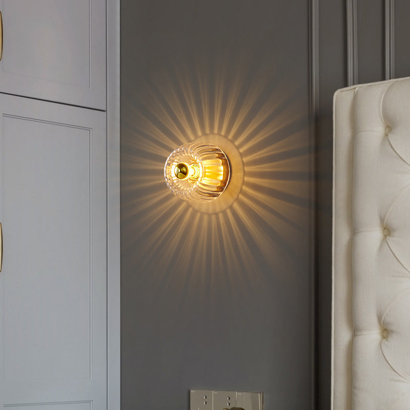 BrassRay Wand- en Plafondlamp – Luxe Zonvormige Lamp van Koper & Glas