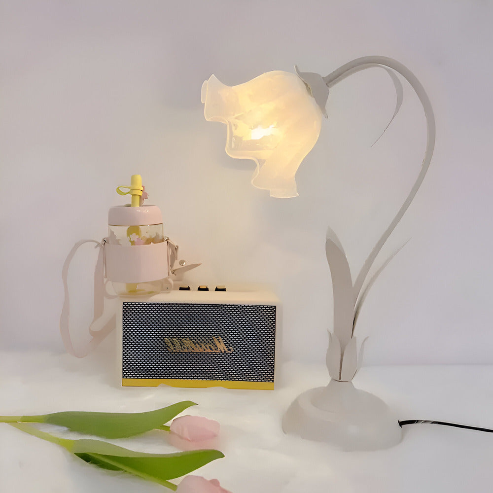 FleurLicht Tafellamp – Romantisch Bloemdesign met Zachte LED-verlichting