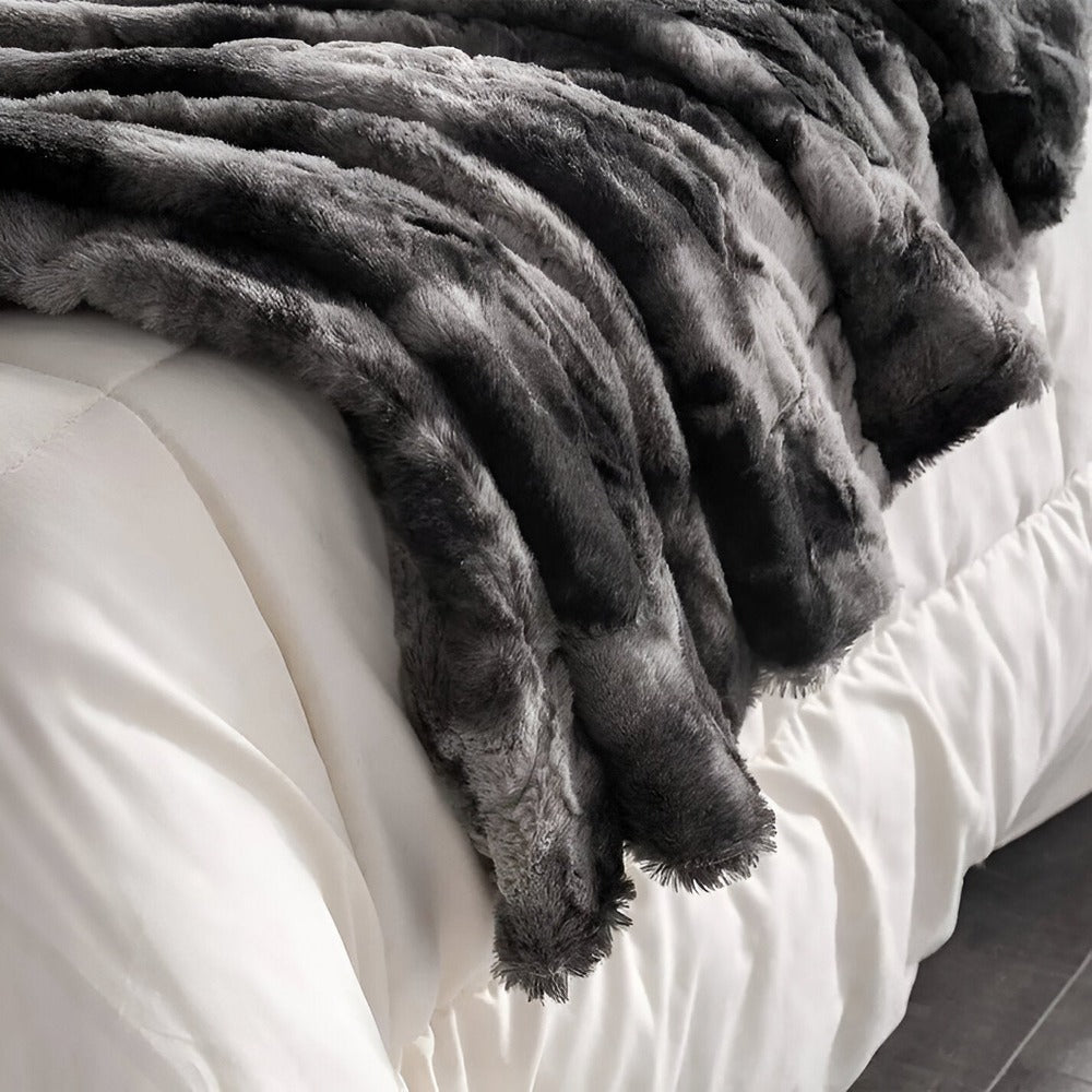 Zachte Velours Winterdeken – Warme Coral Fleece Deken in Batikstijl