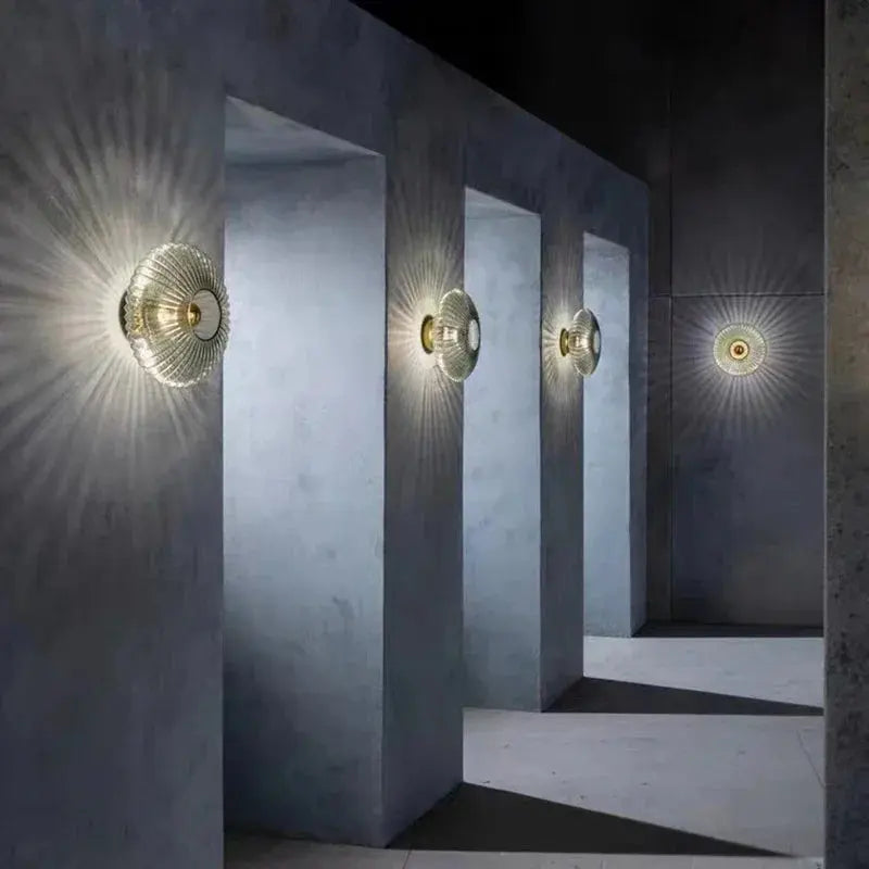 Wandlamp LumièreLux van Glas met Warme Gloed – De Sfeervolle Lichtaccentlamp