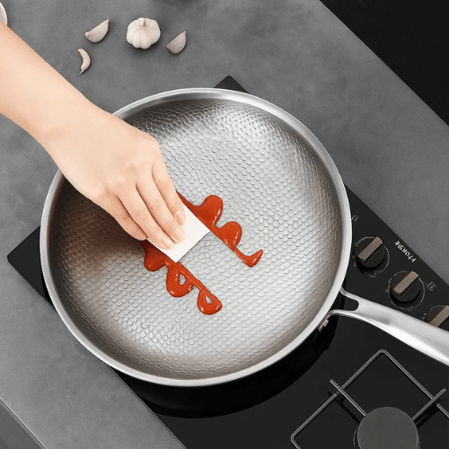 Titanpan – Gesmede Titanium Koekenpan Zonder Coating, Krasvast en Hittebestendig