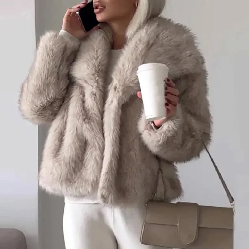 Fluffy Chic Dames Jas – Korte Faux Bontjas voor Herfst en Winter