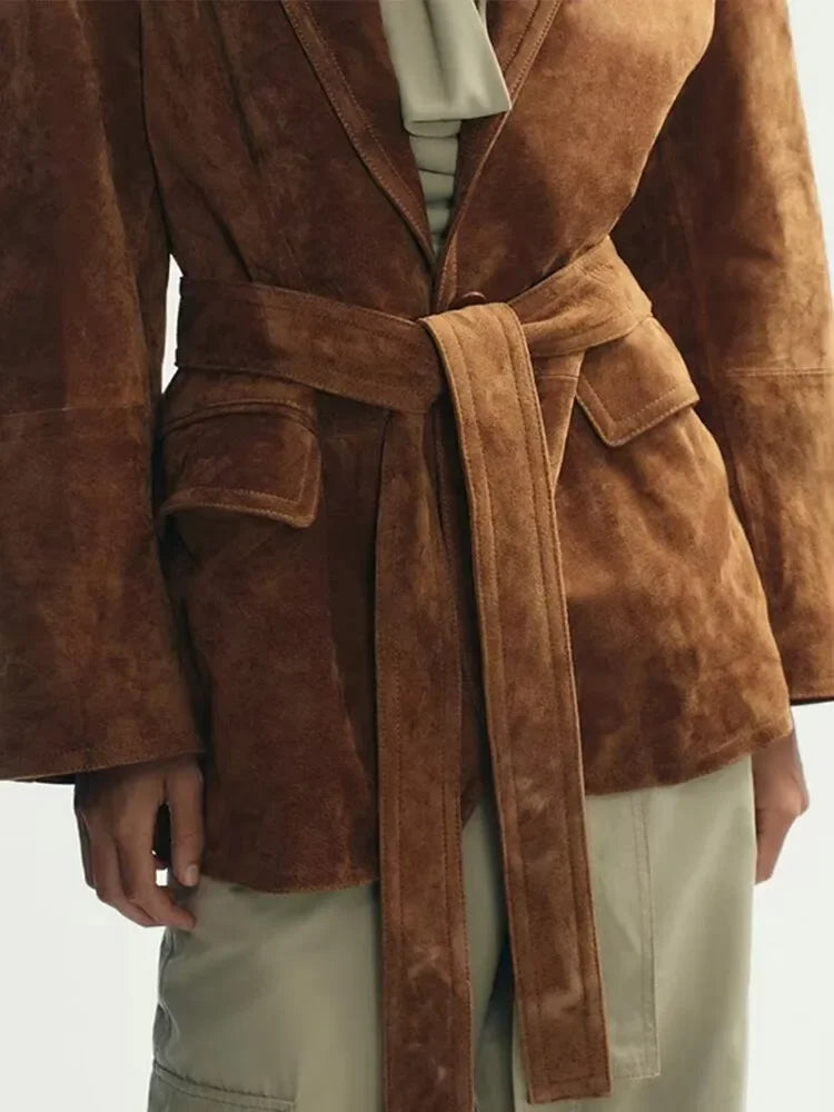 AutumnElegance Dames Suède Jas – Gecoat Model met Riem en Zakken