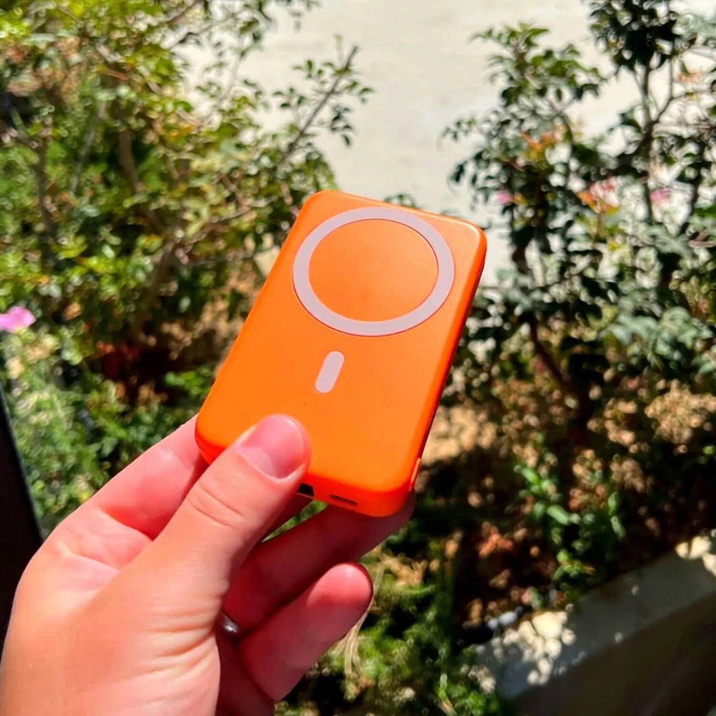 Magnetische Draadloze Powerbank – Compact en Krachtig voor Smartphones