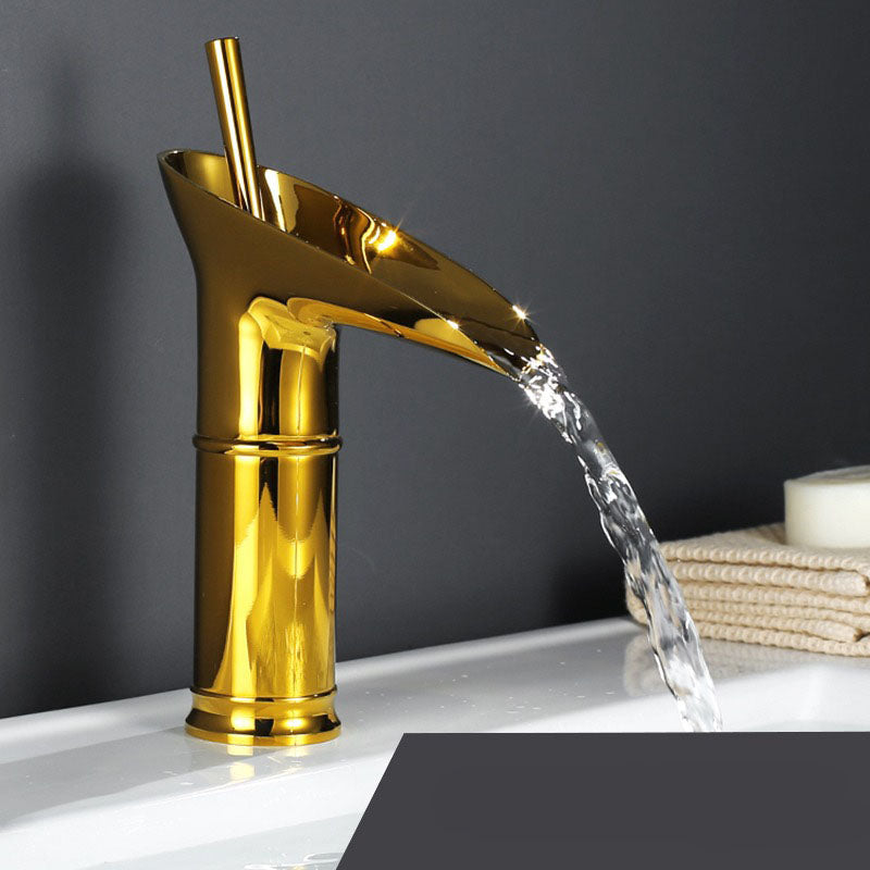 Antieke Messing Wastafelkraan - Watervaluitloop en Enkelvoudige Hendel