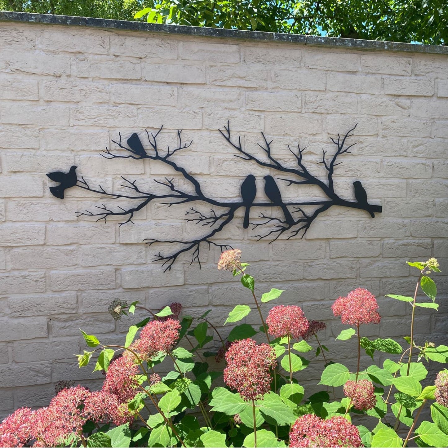 PerchArt Metalen Wanddecoratie – Vogels op een Tak voor een Tijdloze Natuurlijke Uitstraling