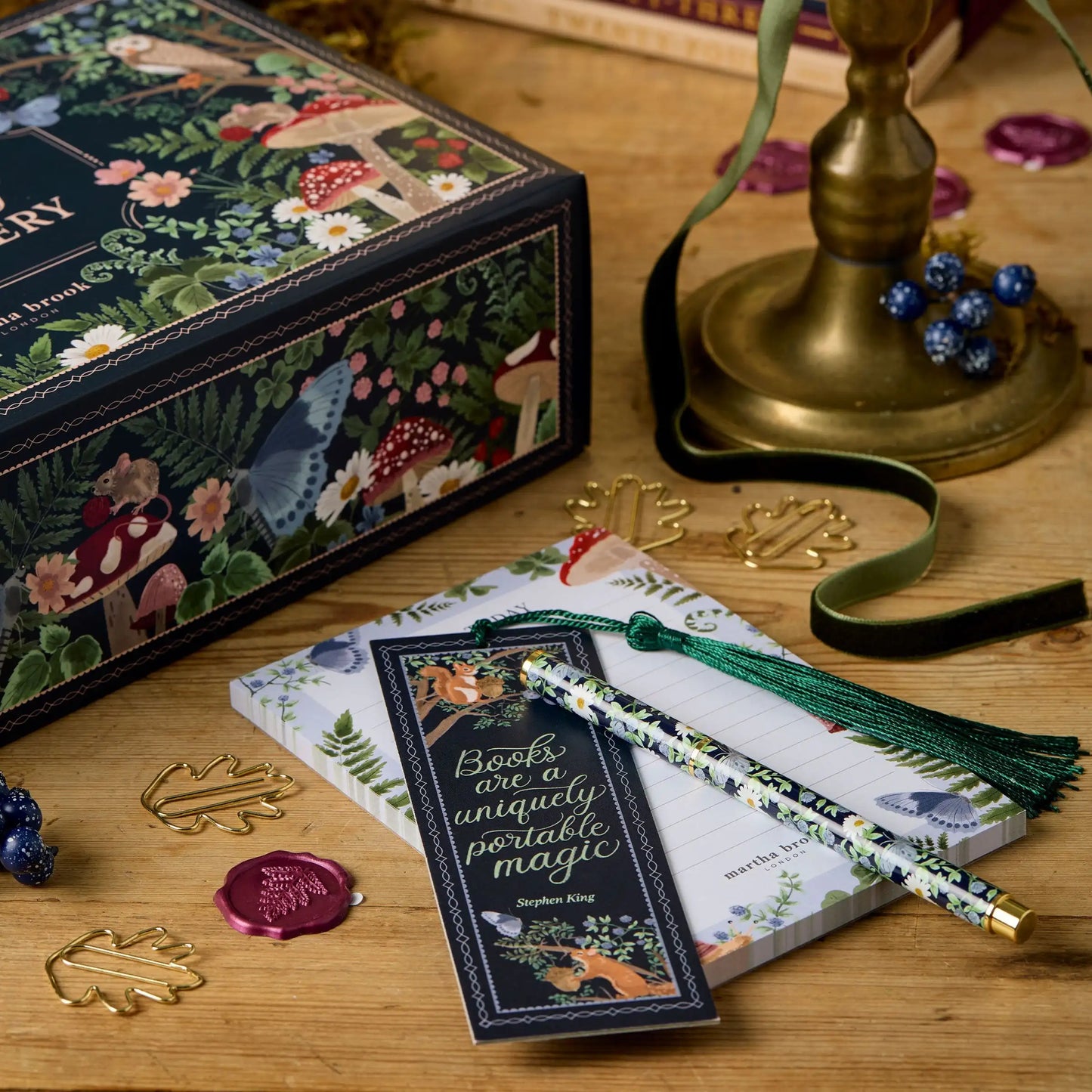 CraftJoy Creatieve Adventskalender – 24x Schrijf- en Knutselartikelen