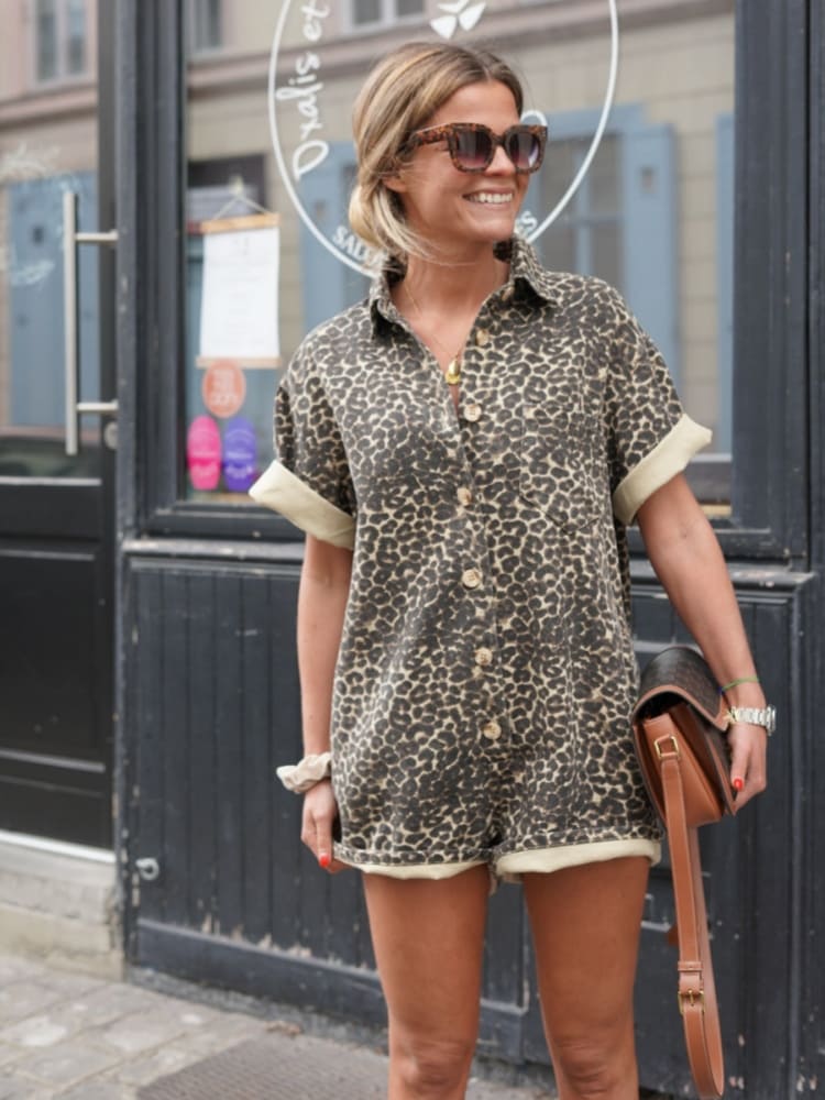 Luchtige Panterprint Zomerjumpsuit – Chic met Comfortabele Pasvorm