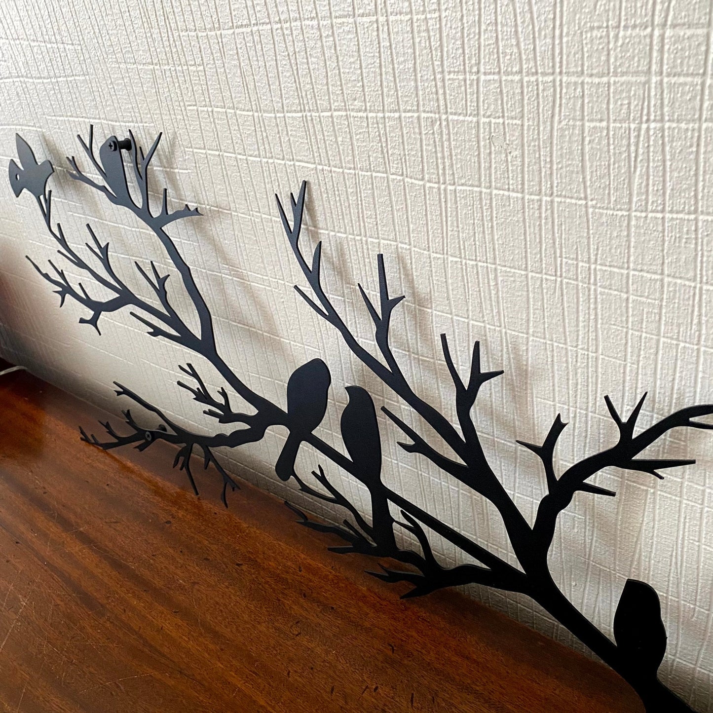 PerchArt Metalen Wanddecoratie – Vogels op een Tak voor een Tijdloze Natuurlijke Uitstraling