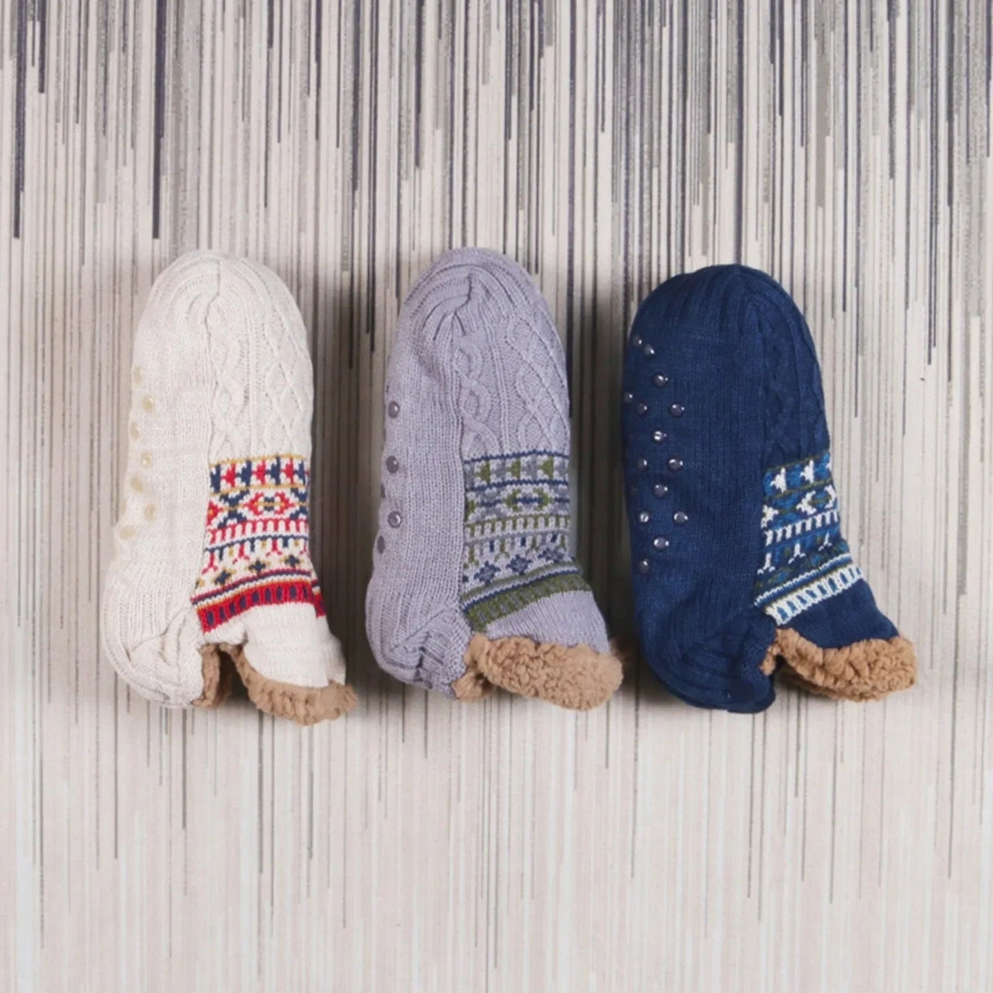WarmGrip – Warme Antislip Wintersokken voor Thuisgebruik (Unisex)