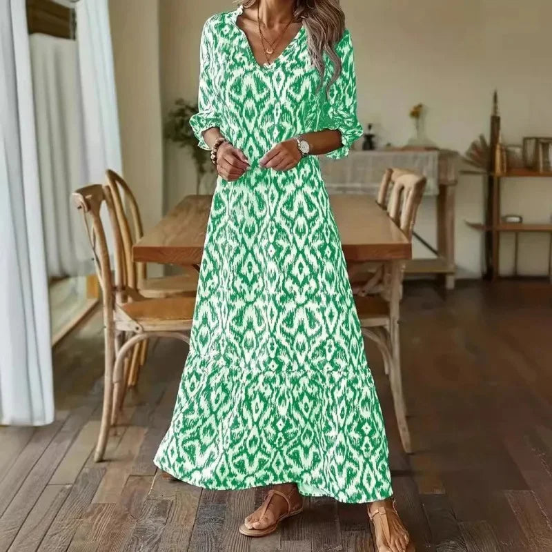 BreezeLuxe Flowy Zomerjurk met V-Hals en Opgerolde Mouwen