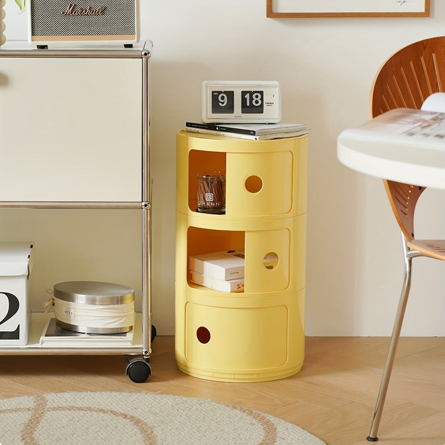Ronde Nachtkast met Kunststof Lades en Modern Design