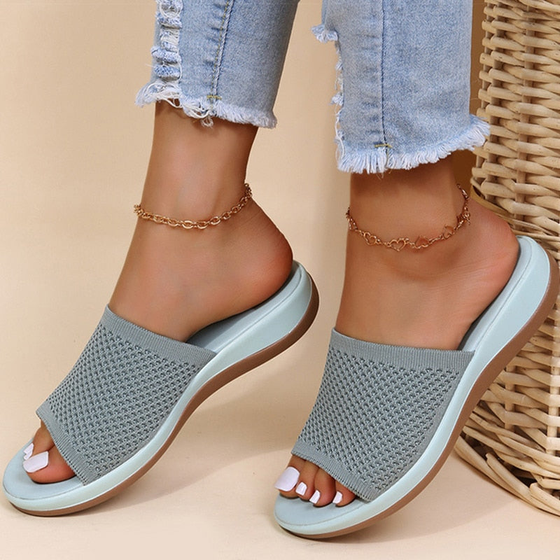 ComfortMesh Orthopedische Dames Slippers – Ademend & Verstelbaar