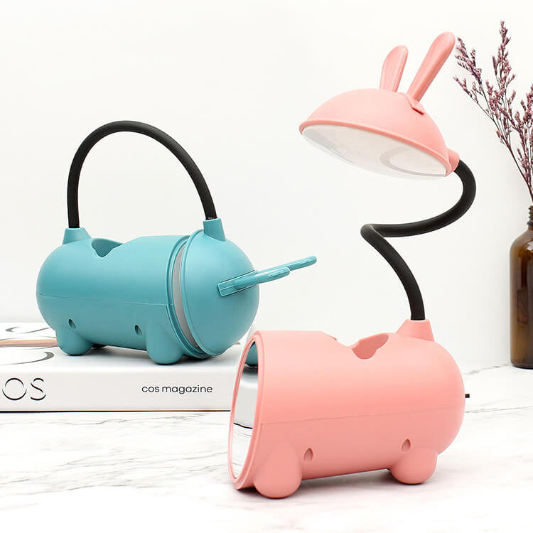 LumoBun Tafellamp – Schattige LED Bureaulamp met Penhouder en USB-aansluiting