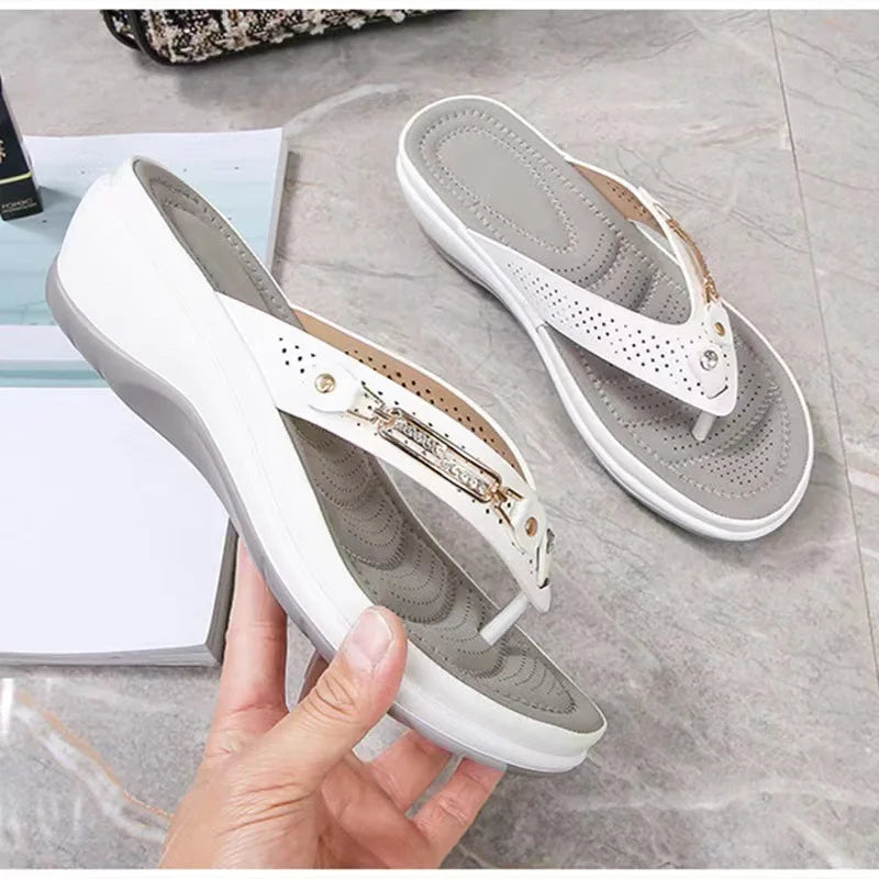 ZomerZacht Orthopedische Dames Slipper met Comfortvoetbed – Luchtig, ondersteunend en stijlvol – Perfect voor warme dagen