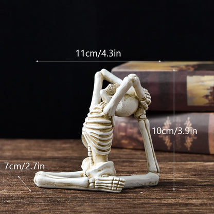 Halloween Beeldje – Resin Ornament in Vintage Wit of Zwart