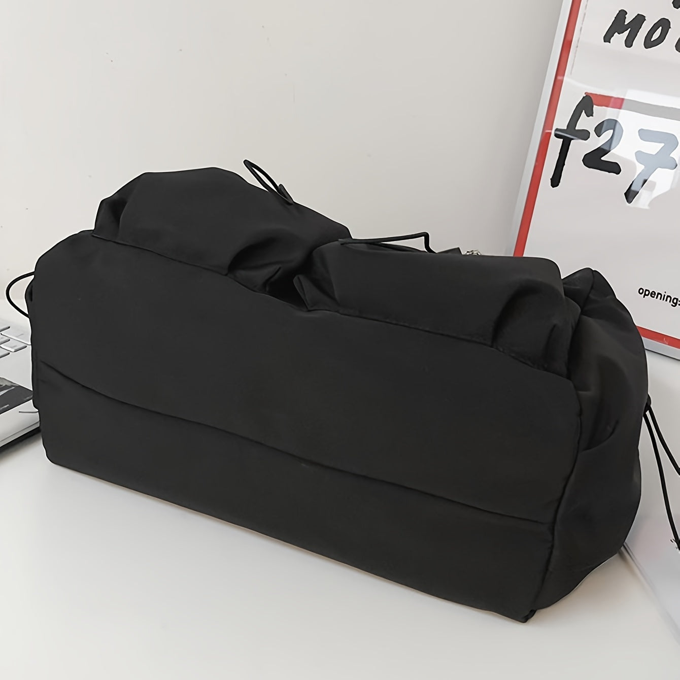 UrbanLiner Nylon Messengerbag – Zwarte Schoudertas met Ritssluiting voor Dagelijks Gebruik