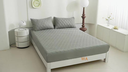 ComfortShield Luxe Waterdichte Matrasbeschermer – Gewatteerd en Ademend