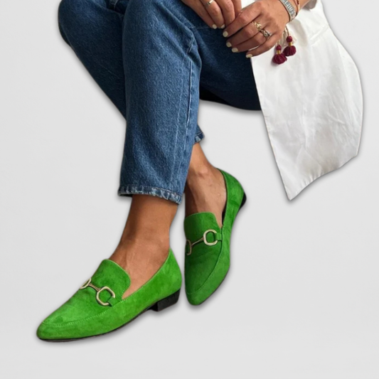 Elegante Instaploafers met Metalen Accent – Comfort en Stijl Gecombineerd