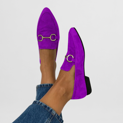Elegante Instaploafers met Metalen Accent – Comfort en Stijl Gecombineerd