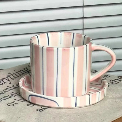 Gestreepte Retro Koffiemok met Schotel - Handgeschilderd Porselein