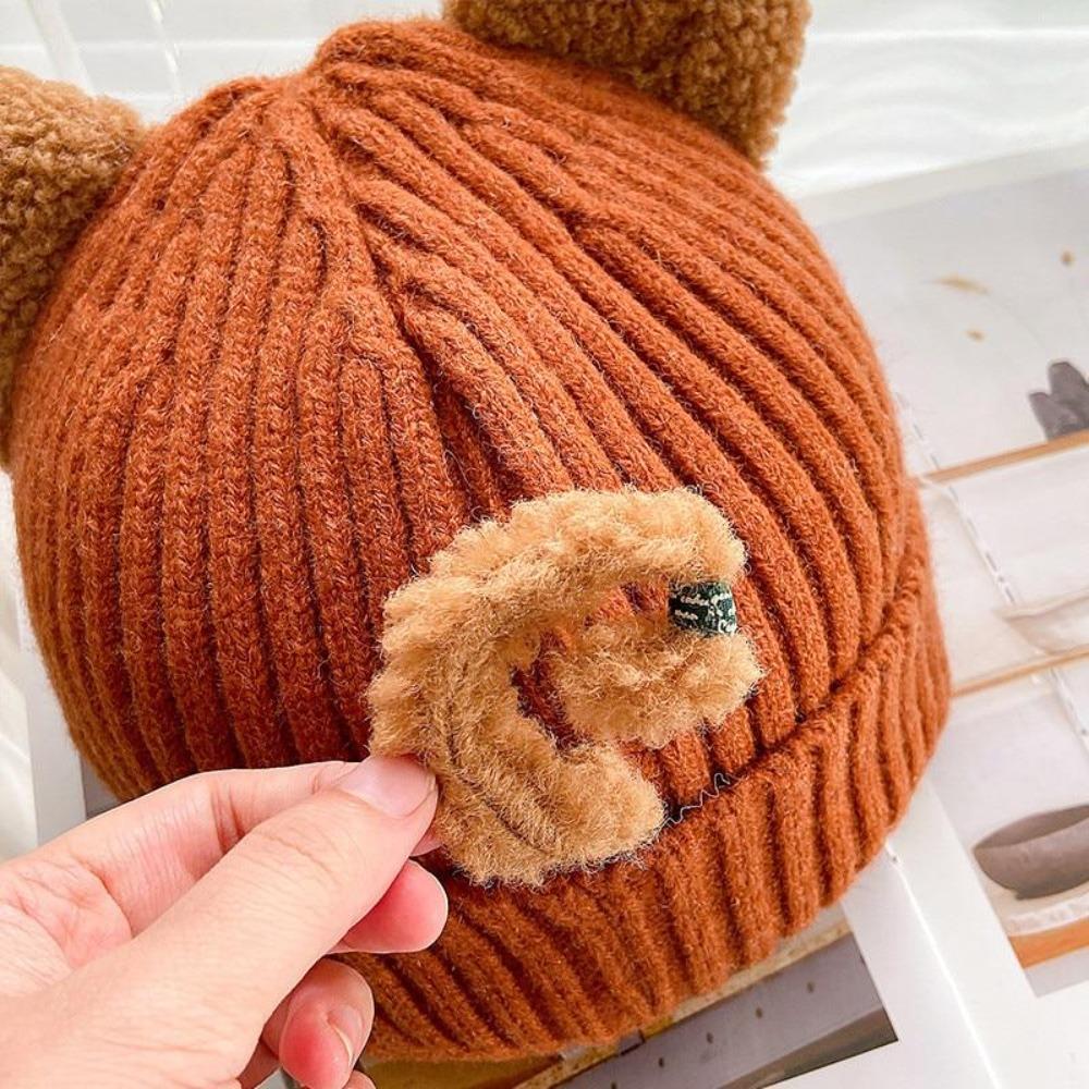 KattenOor WinterMuts CosyCharm – Zachte Gebreide Damesmuts met Speels Ontwerp