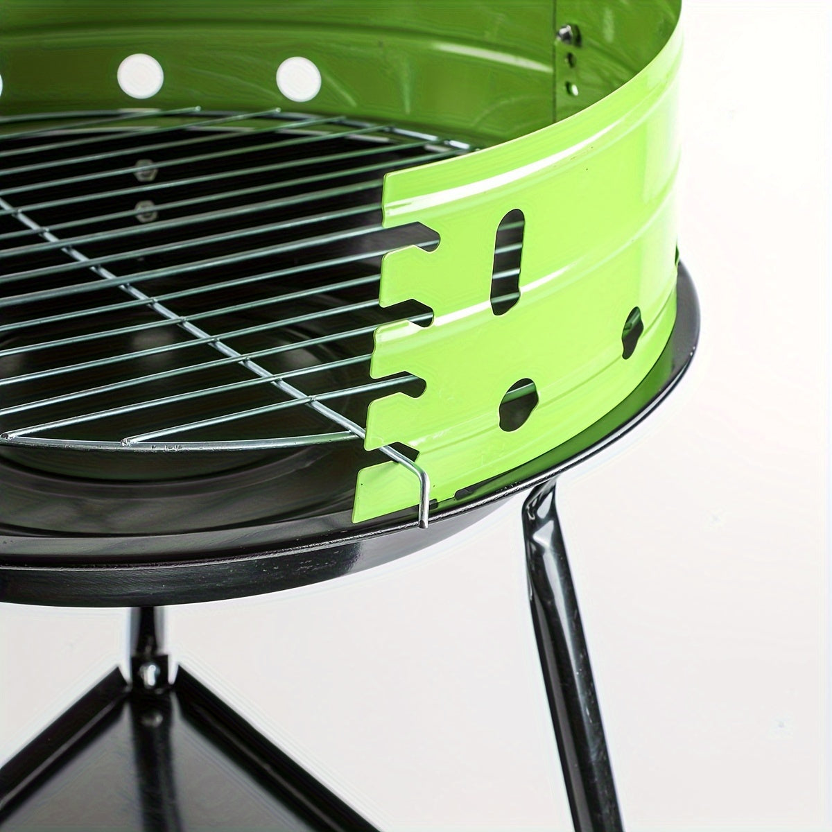 GrillNova Compacte Buitenbarbecue met Windbescherming