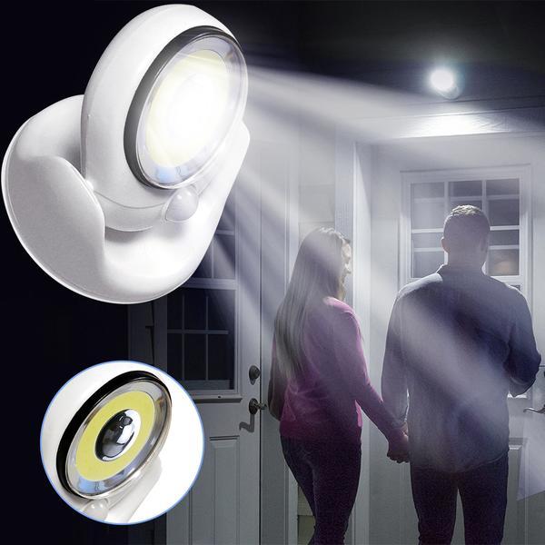 LED Lamp met Bewegingssensor – 450 Lumen – 360° Draaibaar – Draadloos – Binnen & Buiten
