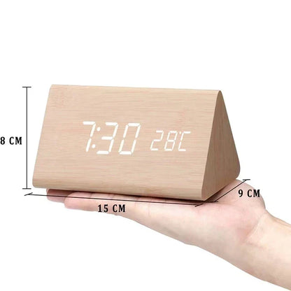 Houten LED-wekker met spraakbesturing en helderheidsregeling