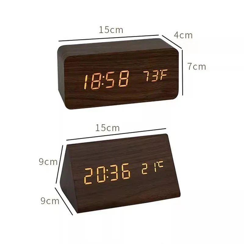 Houten LED-wekker met spraakbesturing en helderheidsregeling