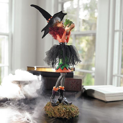 Betoverde Heks Harsfiguur - Handgemaakte Halloween Decoratie met Intricate Details