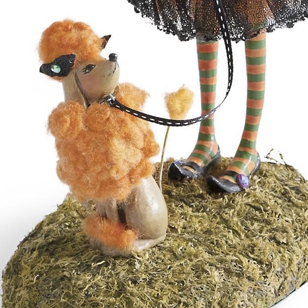 Betoverde Heks Harsfiguur - Handgemaakte Halloween Decoratie met Intricate Details