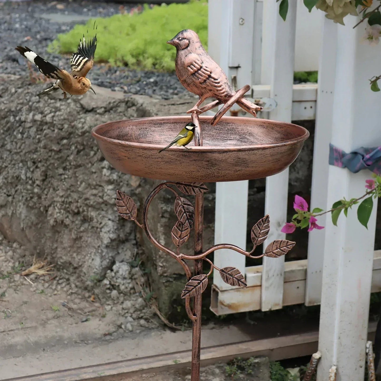 NaturaVogel Decoratief Vogelbad met Metalen Grondspies