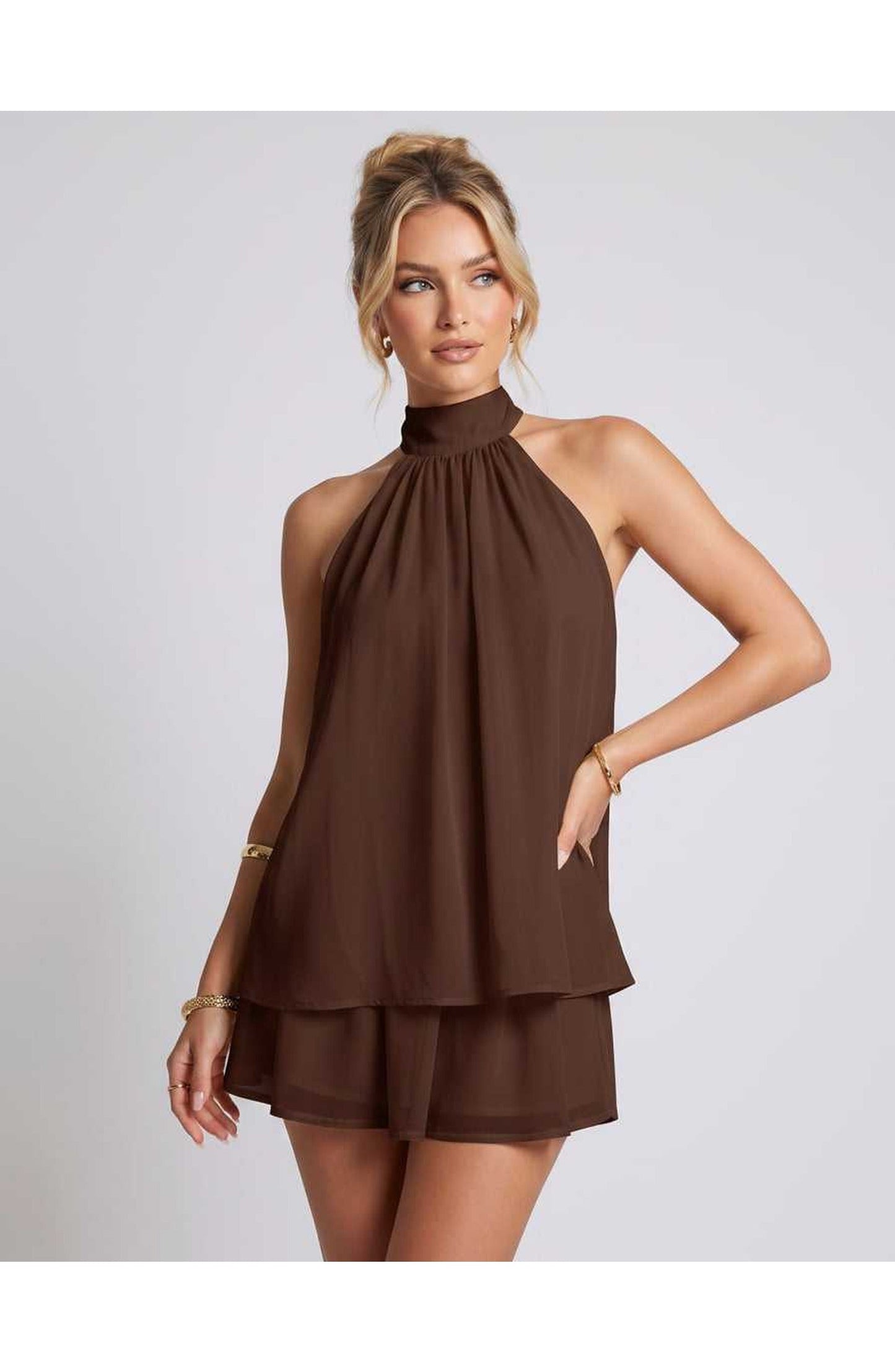 ZomerFlair Mini Jurk met Halterneck en Gelaagde Rok
