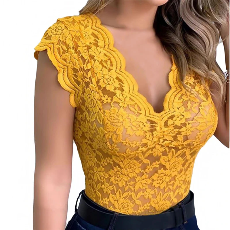 Gele Kanten Top voor Dames – Zomerse Kanten Blouse voor een Vrouwelijke en Elegante Look