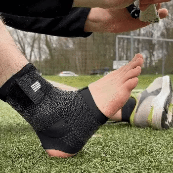 FlexiGuard Enkelsteun – Lichtgewicht, Ademend & Geschikt voor Sportschoenen