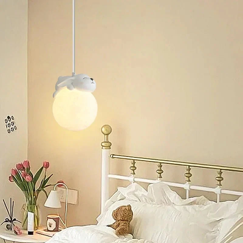 GlowCritter - Hanglamp in maanstijl