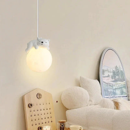 GlowCritter - Hanglamp in maanstijl